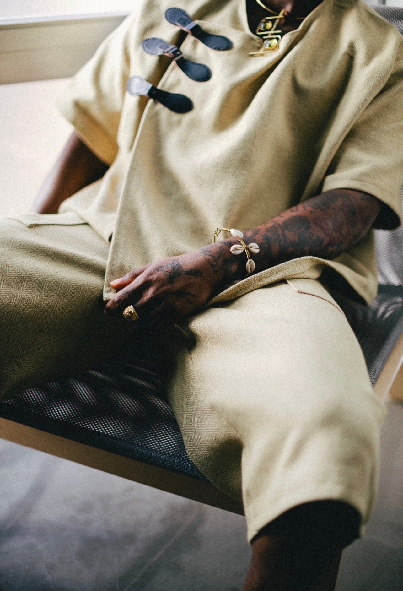 The Artisan Buckle Set