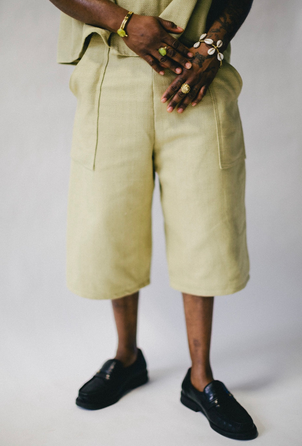 The Artisan Buckle Set